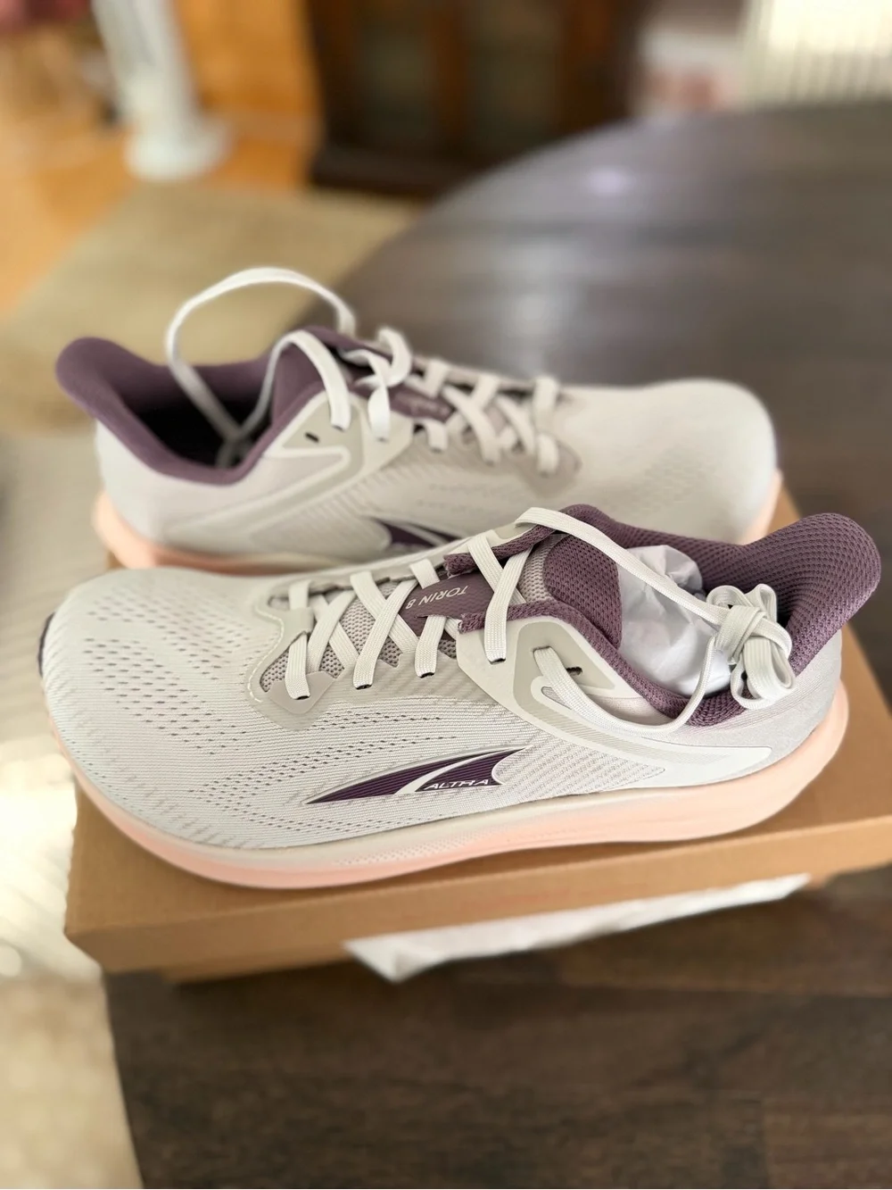 Altra Women's White and Mauve Athletic Running Shoes